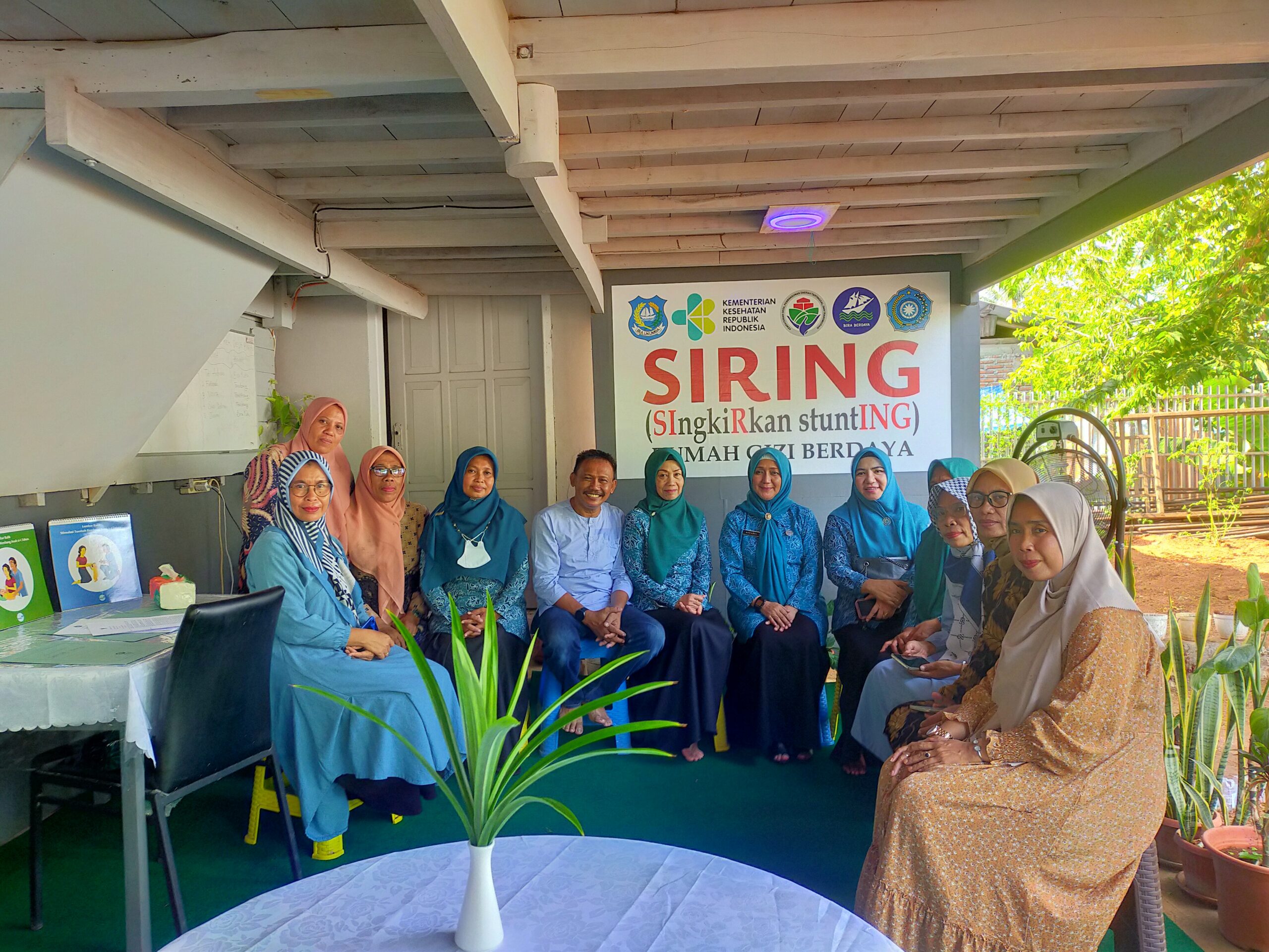 SIRING (Singkirkan Stunting) Melalui Rumah Gizi Berdaya Desa Bira