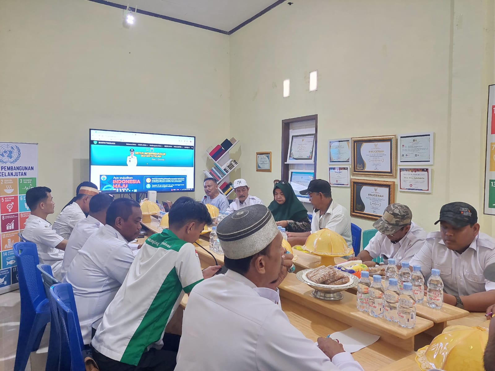 Studi Tiru Pemerintah Desa Bonto Tallasa di Desa Bira