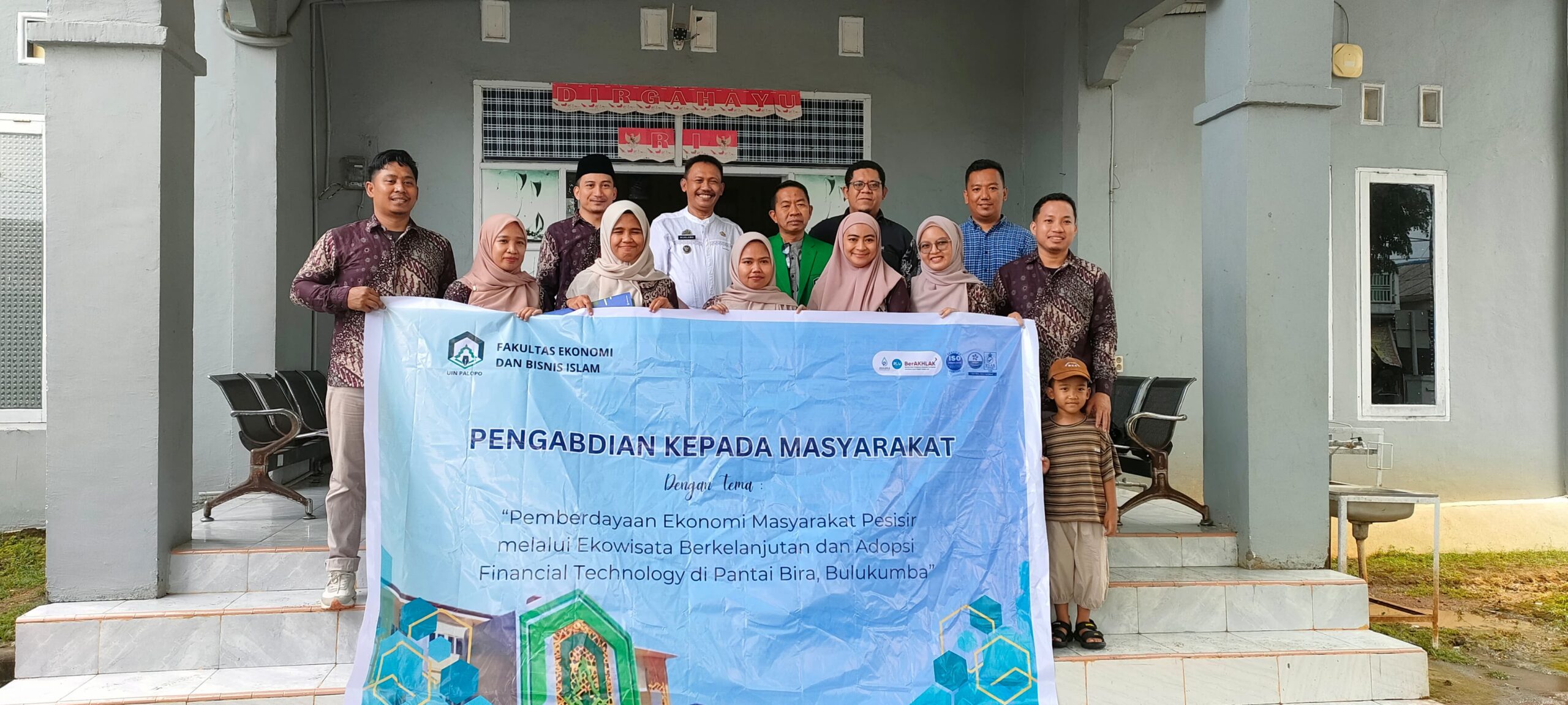 Fakultas Bisnis dan Ekonomi Islam UIN Palopo Gelar Pengabdian Masyarakat di Desa Bira